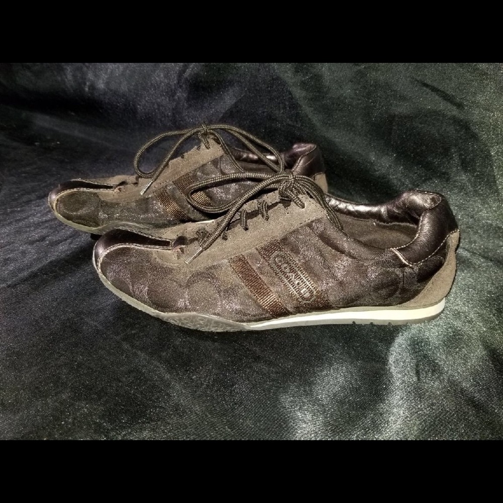 Coach shoes size 6.5.